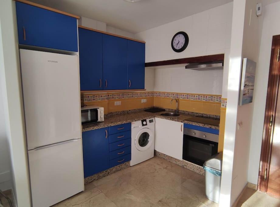 Apartamento Atenas Del Sol 2° Linea De Playa Centrico Marbella
